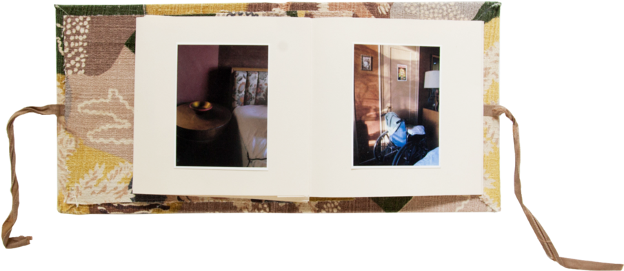 Opus Couch Cloth Book [2006] - Picture Frame (1000x1000), Png Download