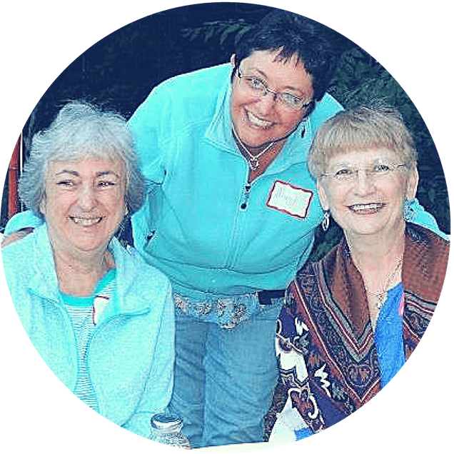 Ladies Enjoy The Picnic - Family (636x636), Png Download