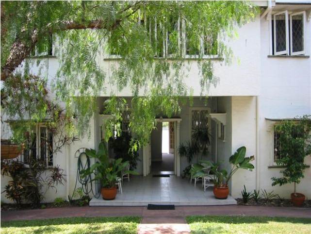 Apartment On Brisbane Riverfront With Access To Stunning (800x533), Png Download