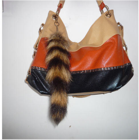 Fox Tail Png (650x489), Png Download