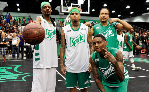 Snoop Dogg, Chris Brown, French Montana, Soulja Boy - Chris Brown And Quavo Fight (607x300), Png Download