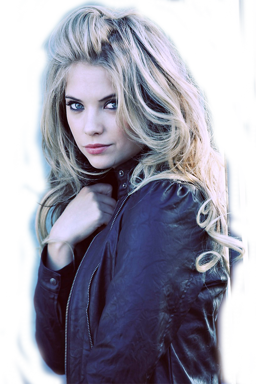 Ashley Benson (500x749), Png Download