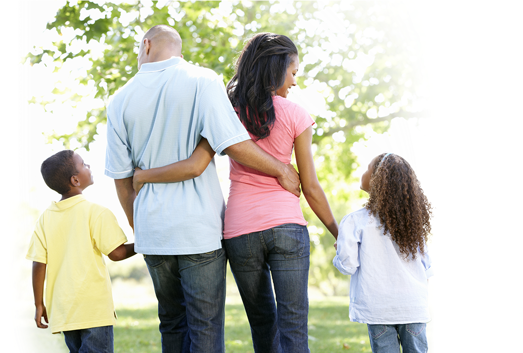 Family Of Four Taking A Walk In The Park (2100x696), Png Download