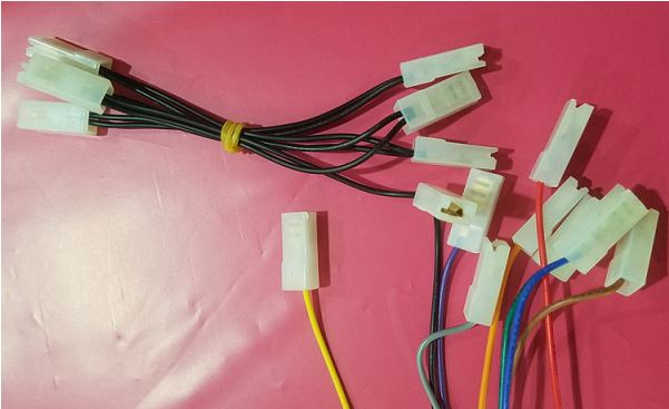 Konami 3 And 4 Player Kick Harness By Highscoresaves (600x600), Png Download