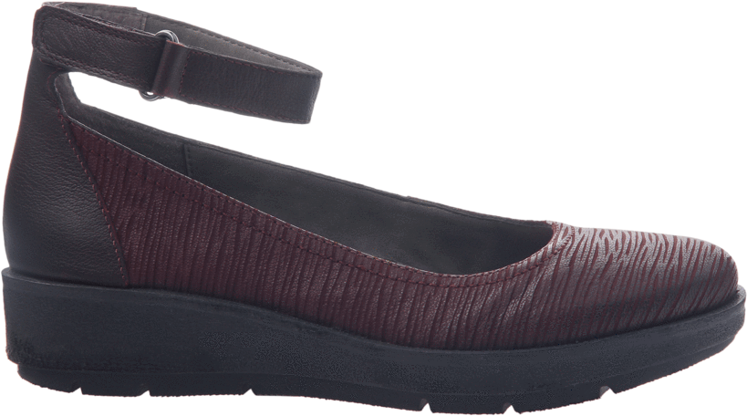 Womens Ballet Flat The Scamper In Burgundy - Shoe (900x900), Png Download