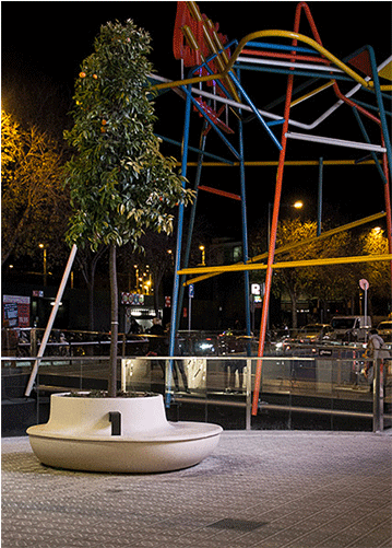 Jardinera Jules Et Jim De Hormigon Uhpc Beige De Javier (768x500), Png Download