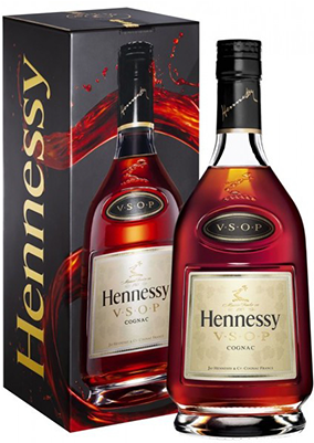Hennessy Bottle Engraving Event August 9, 2017 @ - Hennessy - 50 Ml Bottle (518x400), Png Download