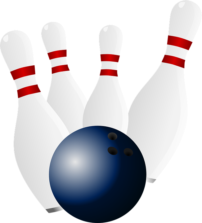 Bowling Png - Bowling Pins And Ball Png (651x720), Png Download