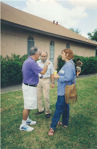 Uu 2006 05b640 - Backyard (640x488), Png Download