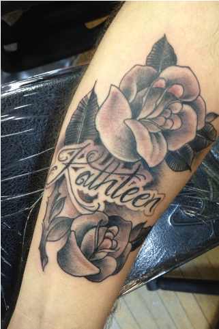 Guantlets - Tattoo (518x480), Png Download