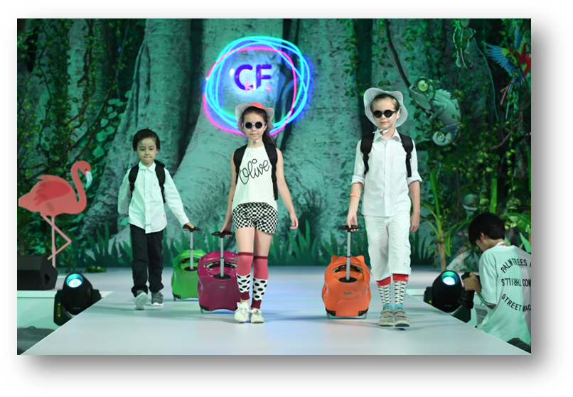 Don't Miss This Great Event For Kids Fashion - Fun (820x571), Png Download