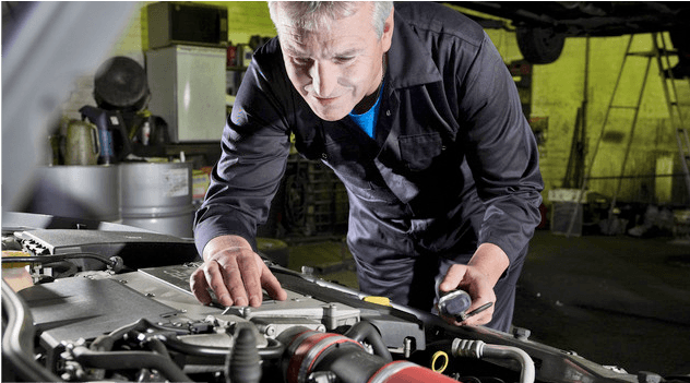 Engine Being Checked By A Mechanic - Car Warm Air Intake (950x369), Png Download
