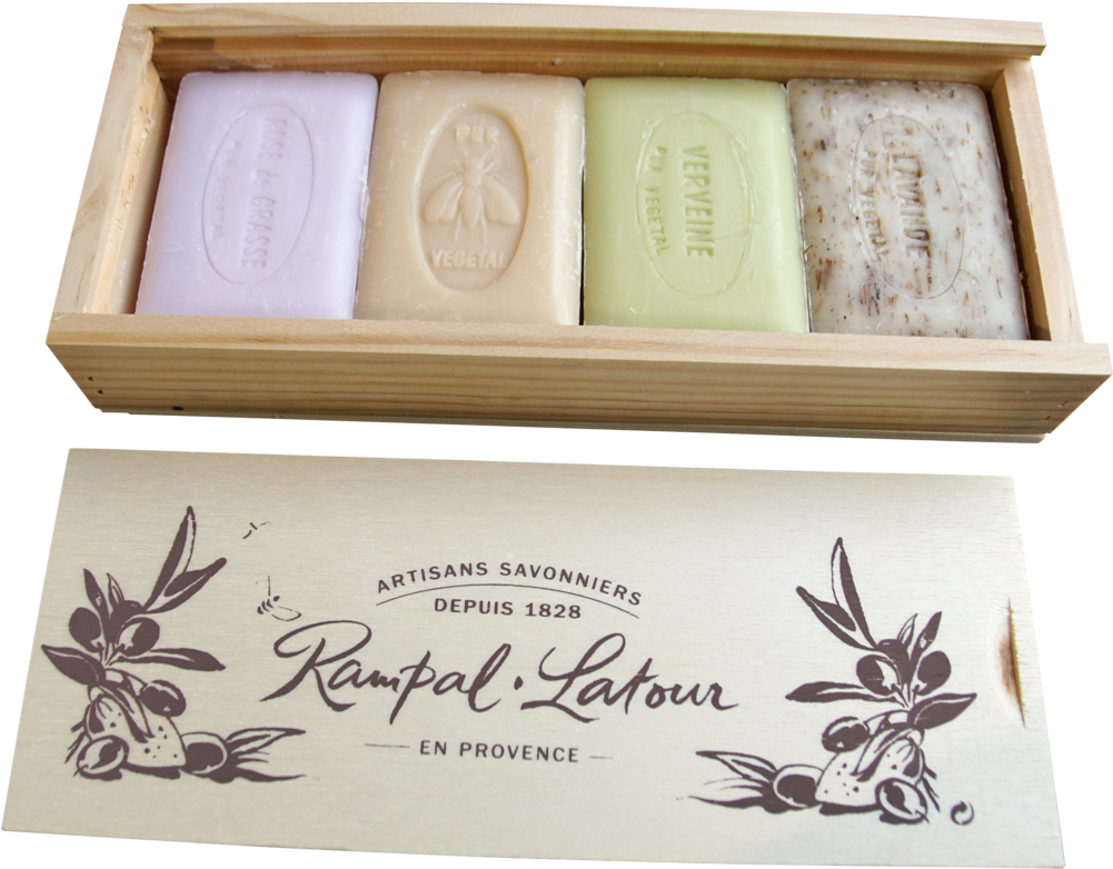 Plumier En Bois De 4 Savonnettes Parfumées De 100 G - Calligraphy (1000x1000), Png Download