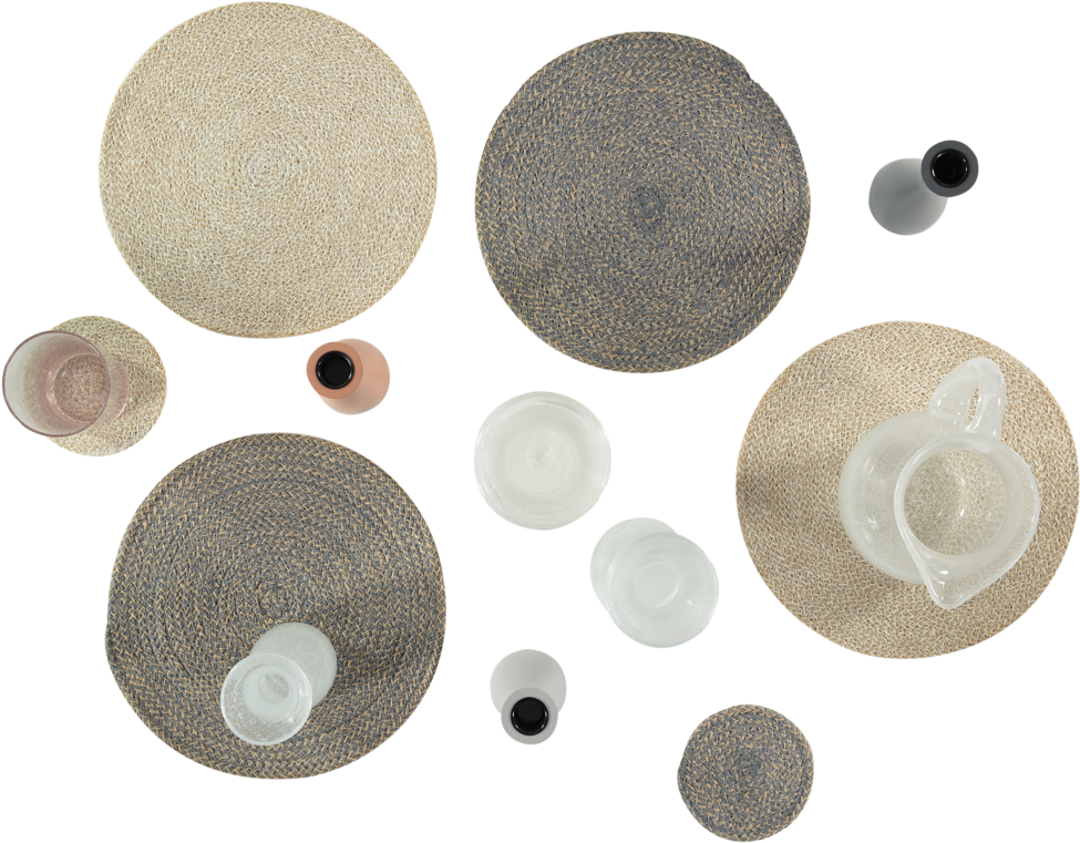 Using Mats Underneath Gives These Clear Glass Products - Circle (1000x776), Png Download