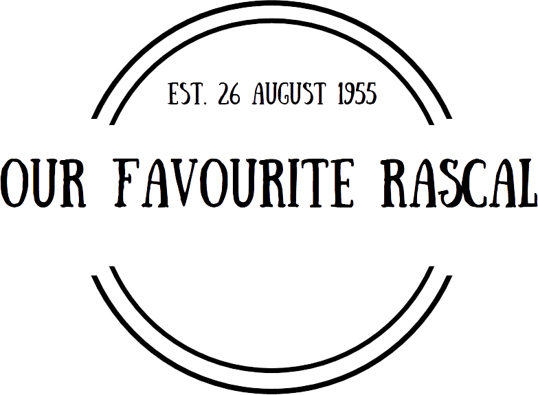 Background Image Vertical Lines And Stripes Seamless - Smiley (783x575), Png Download