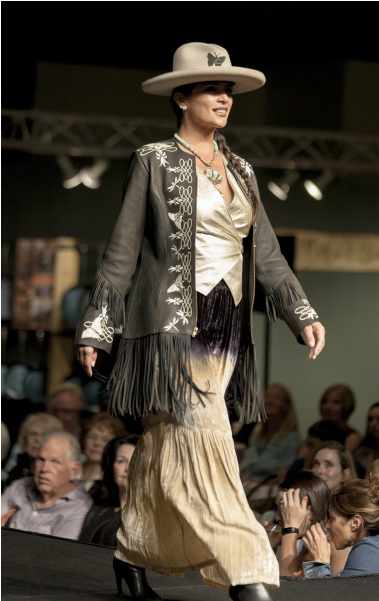 Wdc Fashion Show Runway Design From Meredith Lockhart - Figurine (1080x600), Png Download