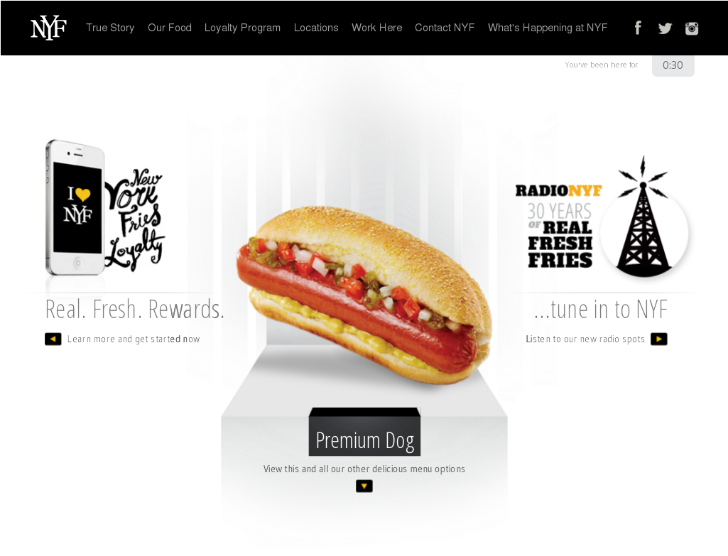 New York Fries Puckers Up On Snapchat For Valentine's - Chili Dog (1024x905), Png Download