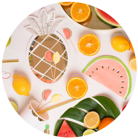 ¡disfruta De La Decoración De Tu Fiesta En La Puerta - Meri Meri Pineapple Plates (585x600), Png Download