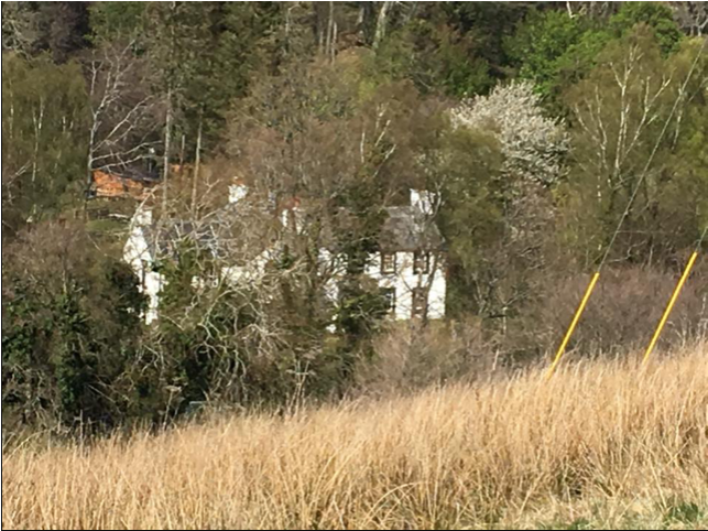 Old Converted Country Inn - Hierochloe (800x533), Png Download