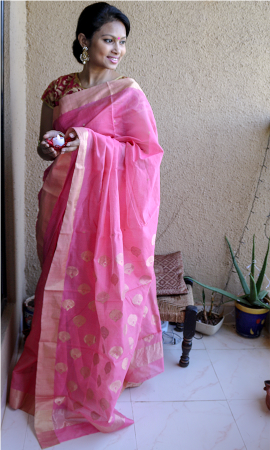 Chanderi Silk Saree In Pink With Small Bootis All Across - Sari (700x900), Png Download