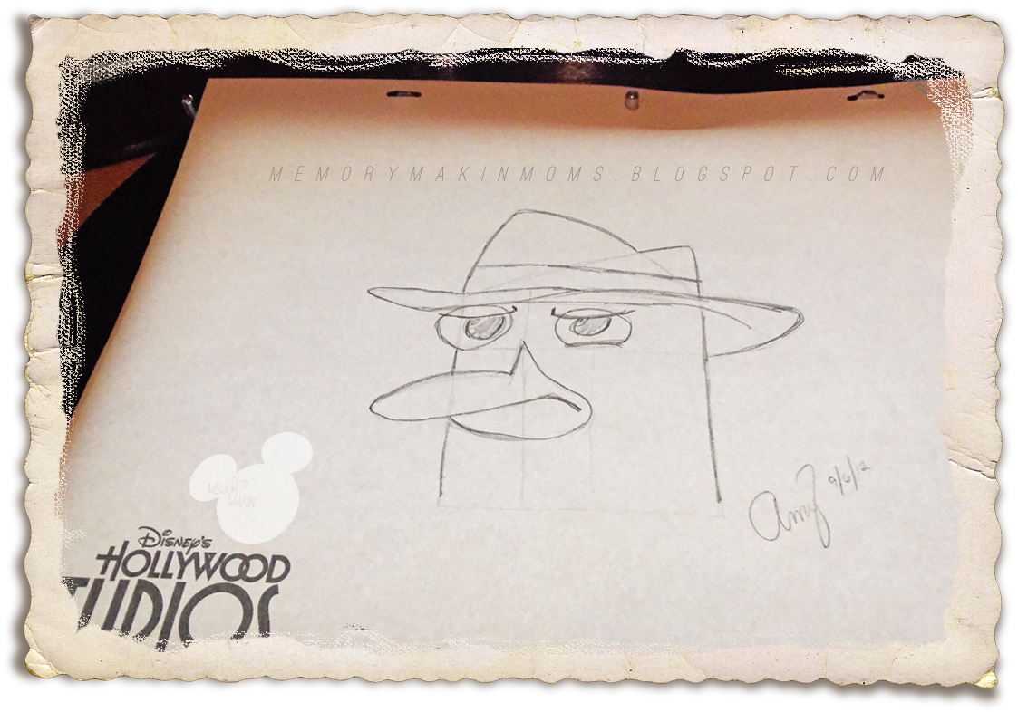 We Waited In Line For About 5 Minutes And The Cast - Disney's Hollywood Studios (1122x805), Png Download