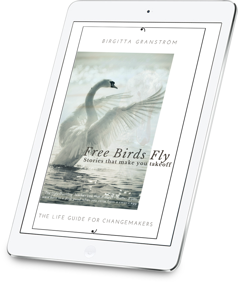 Free Birds Fly - Trumpeter Swan (823x978), Png Download