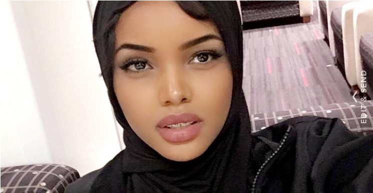 Halimo Aden (1100x384), Png Download