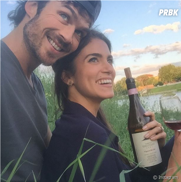 Ian Somerhalder E Nikki Reed Trocam Juras De Amor No - Ian Somerhalder With Wife (950x622), Png Download