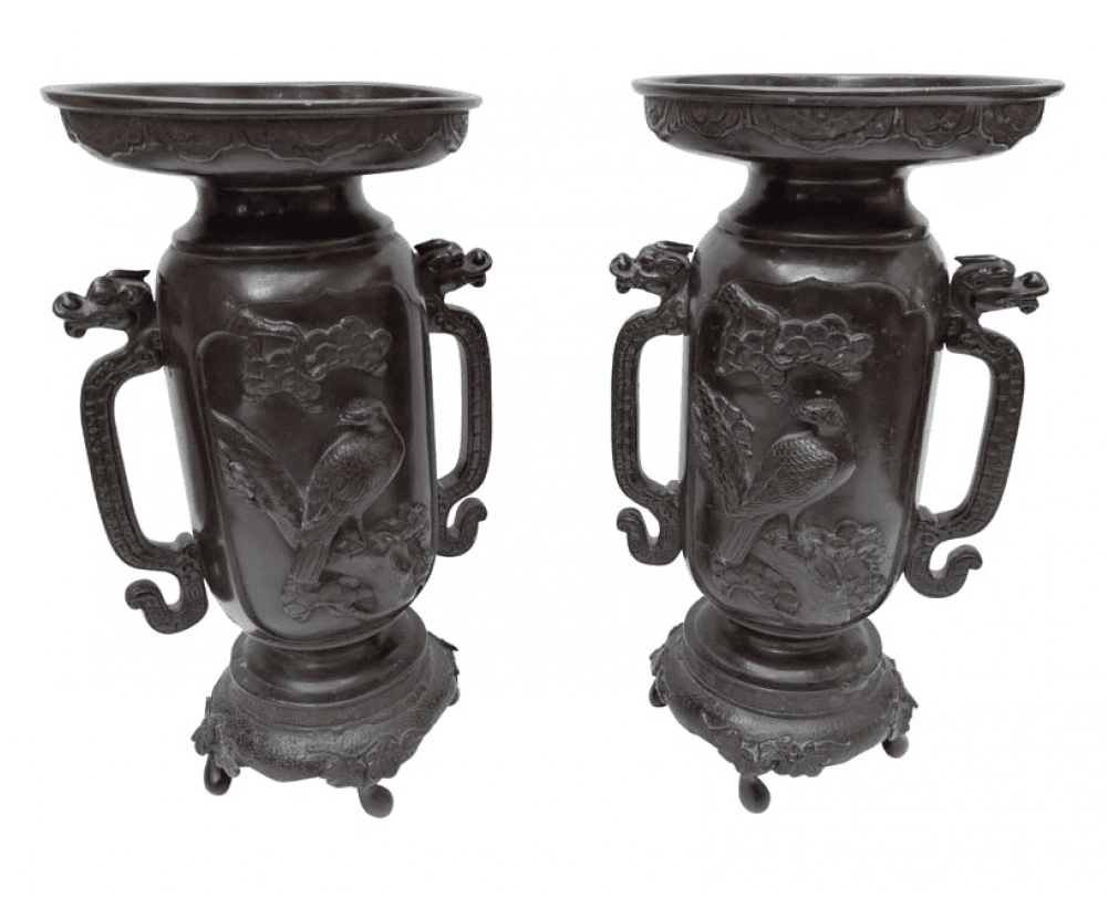 A Pair Of 19th Century Japanese Bronze Vases With Bird - Antique (1000x1000), Png Download