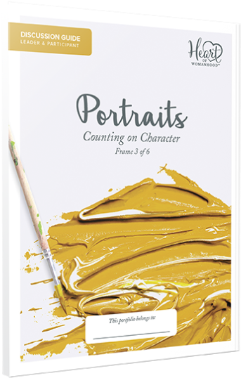 Portraits Frame - Gold (500x635), Png Download