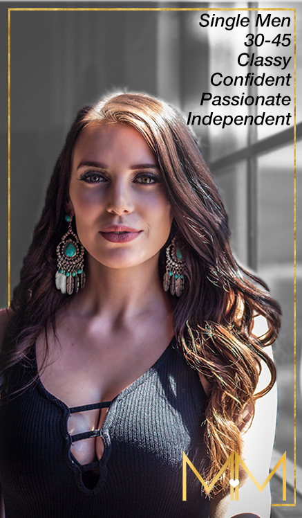 She Is Looking For An Established Equal Who Is Charismatic - Cleavage (437x748), Png Download