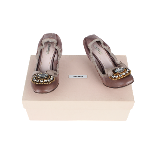 Miu Miu Brown Pumps With Embellishments 1 Thumbnail - Flip-flops (620x620), Png Download