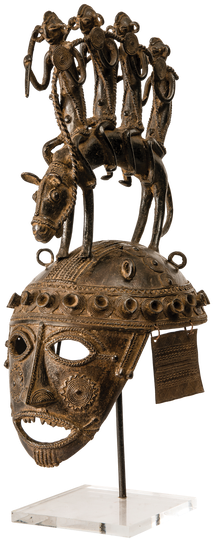 Ceremonial Masks Play A Pivitol Role In The Folklore - Statue (498x602), Png Download