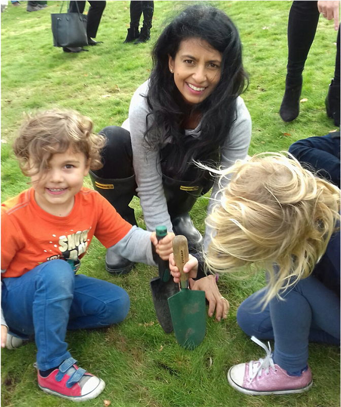 Sibling (1200x800), Png Download