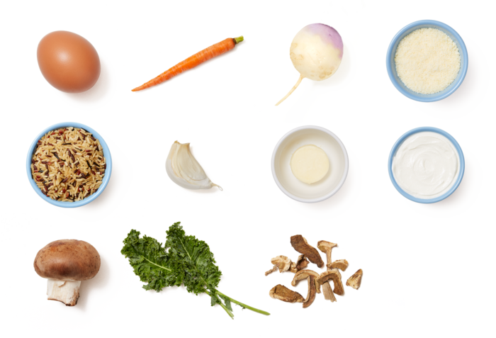 Mushroom & Red Rice Casserole With Baked Eggs & Kale - Coriander (700x477), Png Download