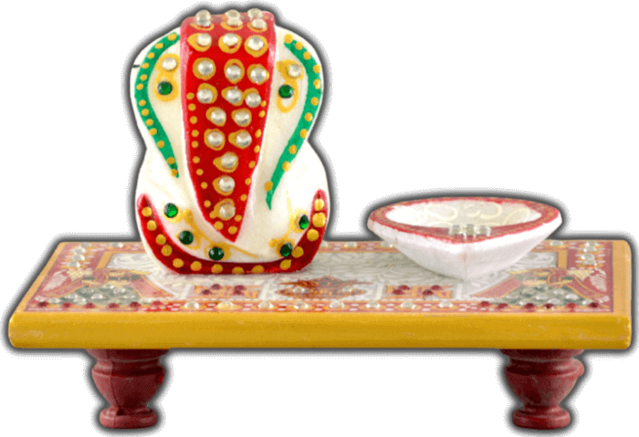 Tg-ganpati Chowki With Diya - Table (700x479), Png Download