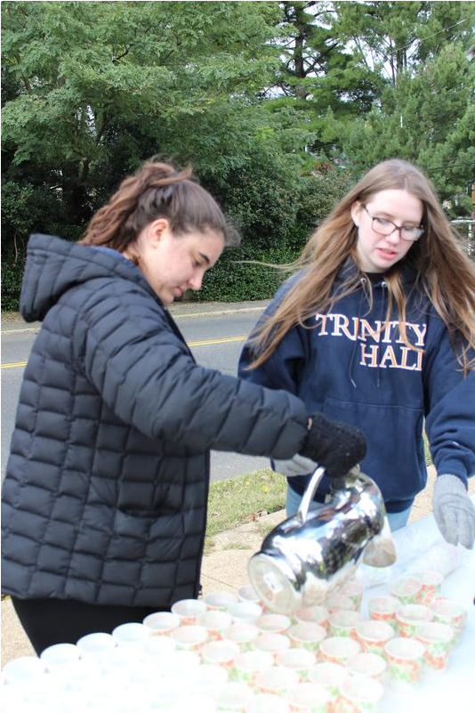 Trinity Hall Students Walked, Donated To, And Assisted - Girl (809x800), Png Download