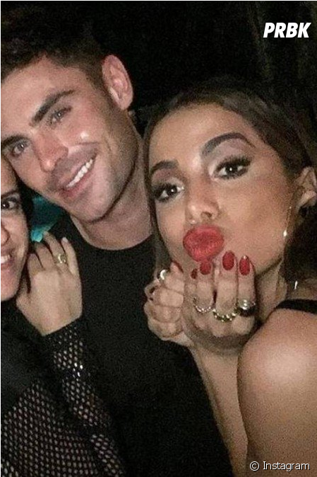 Anitta Zac Efron Teriam Sido Apresentados Por Relações-pública - Zac Efron And Anitta (950x673), Png Download