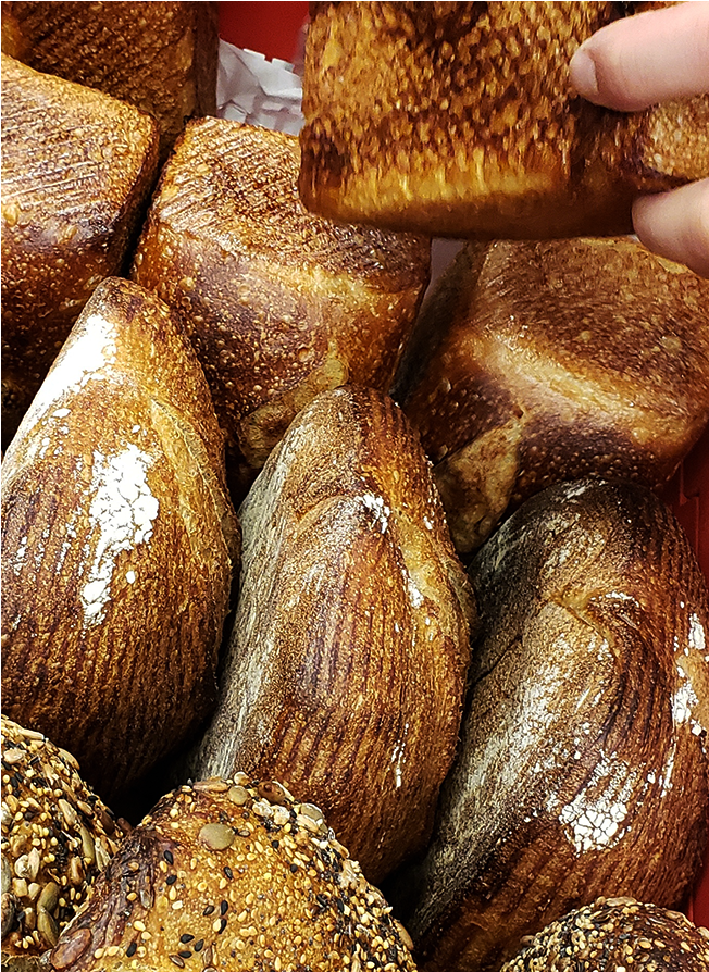 Classic Country Loaf - Brown Bread (768x1024), Png Download