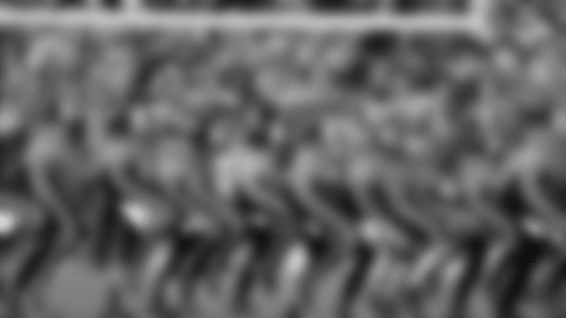 Third Quarter Performance - Philadelphia Eagles Cheerleaders (824x464), Png Download