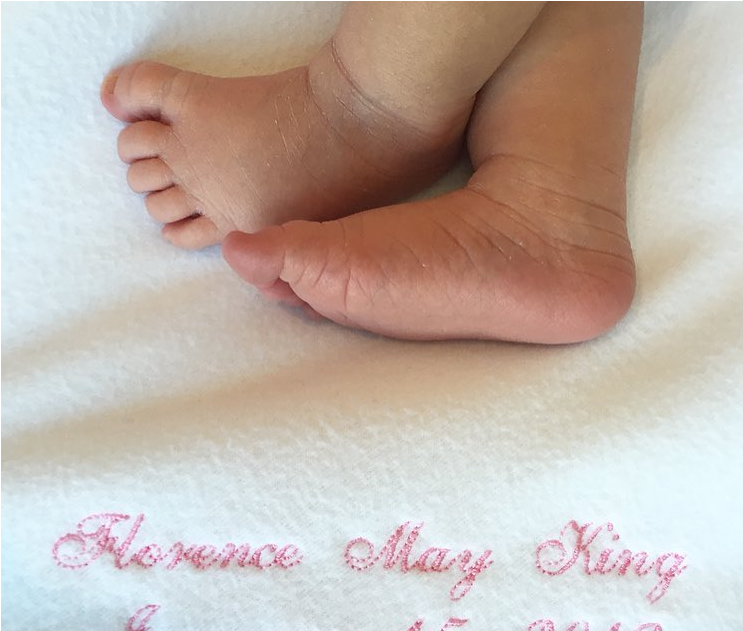 Candice Accola Maman - Candice King Et Sa Fille (1200x630), Png Download