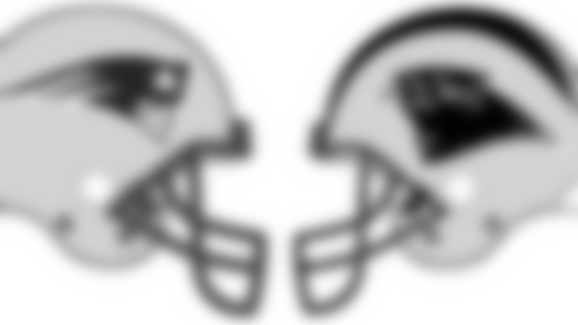 New England Patriots Vs - Monochrome (824x464), Png Download