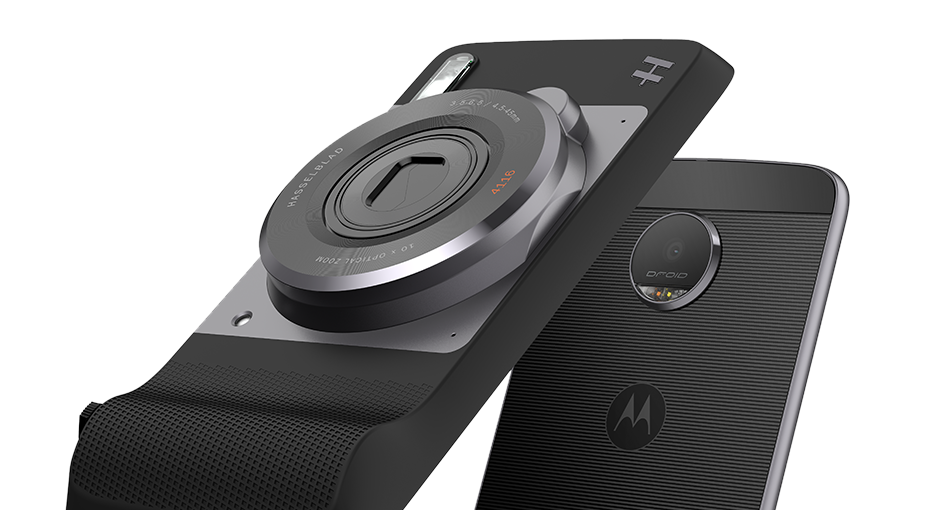 Lenovo Trolls Apple In Promotional Video For Moto Z, - Phone With Camera Attachment (1200x538), Png Download