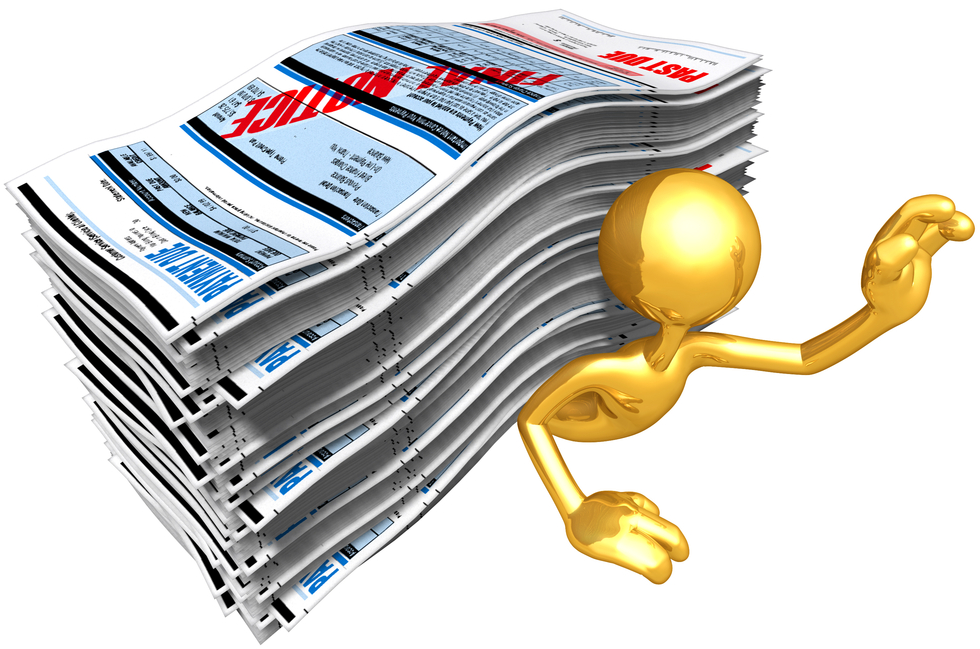 Cash Flow Budget And Past Due Bills - Credit Card Debt Trap (1000x1000), Png Download