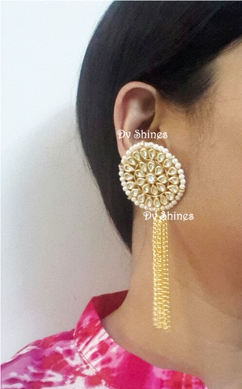 Big Flower Stud With Gold Chain Earrings,kundan Earrings,ethnic - Kundan Big Stud Earrings (800x800), Png Download