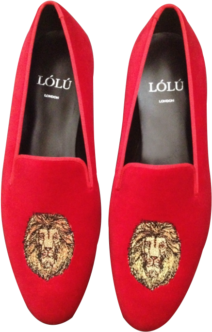 Red Slippers With Lion Crest - Slip-on Shoe (684x809), Png Download