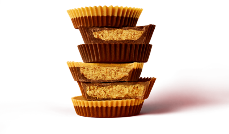 New Reese's Chocolate Lovers & Peanut Butter Lovers - Cupcake (775x515), Png Download