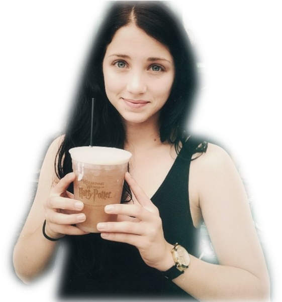 #emily Rudd Png - Emily Rudd (600x601), Png Download