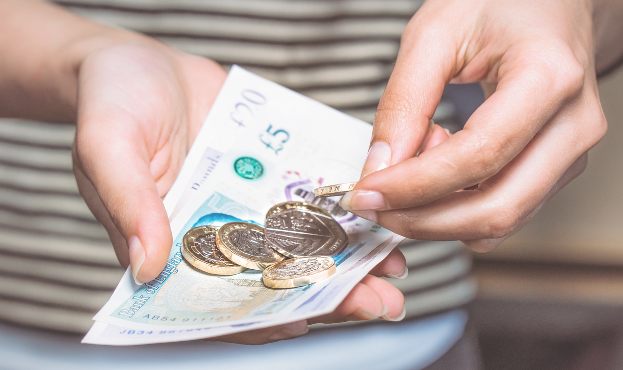 Saving Money On Cards & Loans - Money (1279x760), Png Download