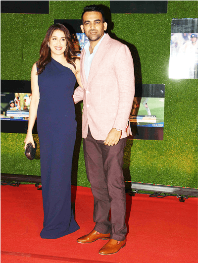 Sagrika Ghatge - Red Carpet (750x530), Png Download